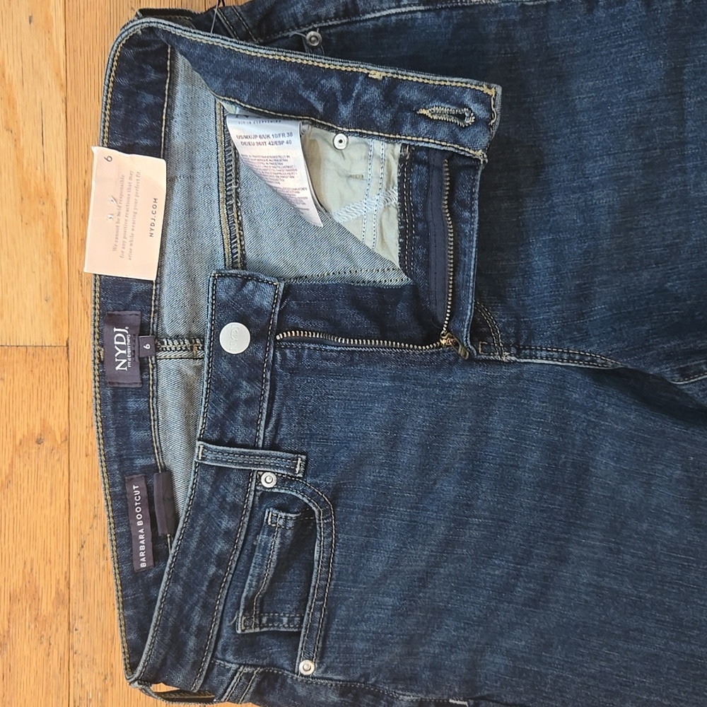 NYDJ Barbara Bootcut Blue Jeans Lift Tuck Stetch Medium Wash Sz 6 (28x32 1/2") - Picture 4 of 14
